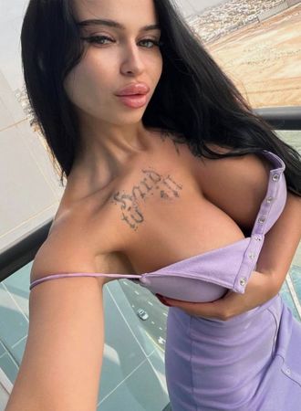 Mia
